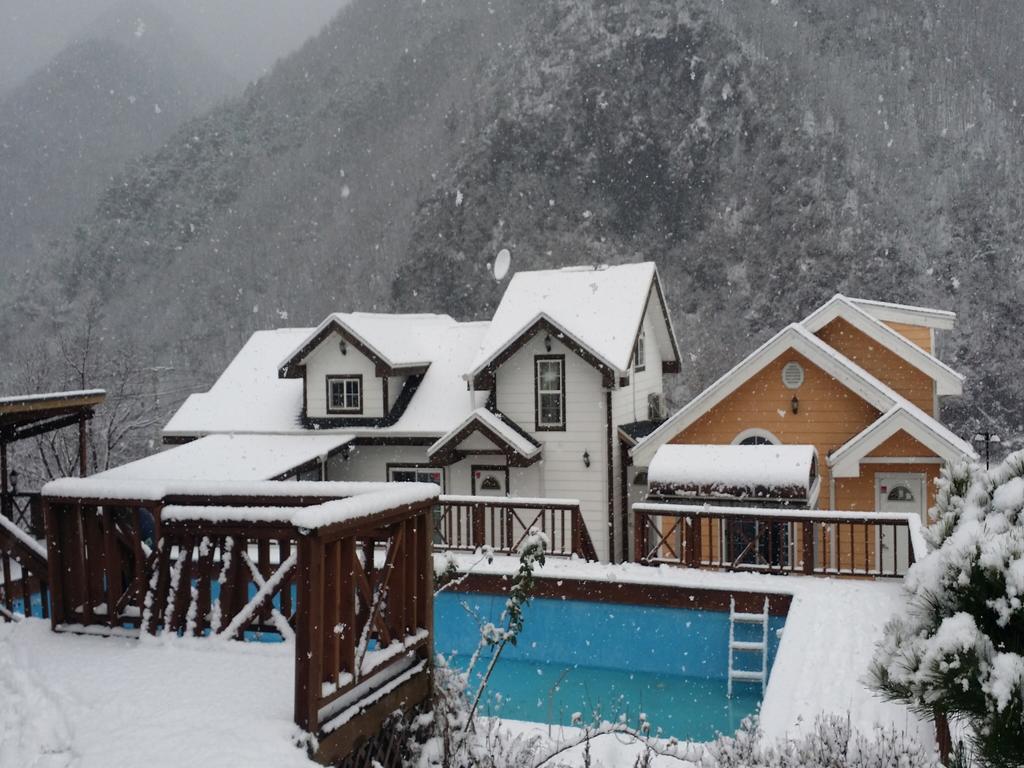 Ecopia Pension Pyeongchang Ngoại thất bức ảnh