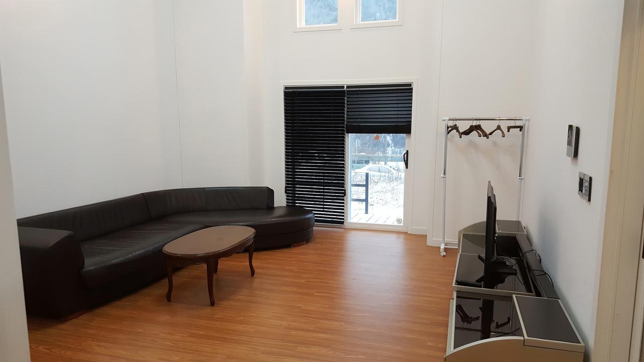 Ecopia Pension Pyeongchang Ngoại thất bức ảnh