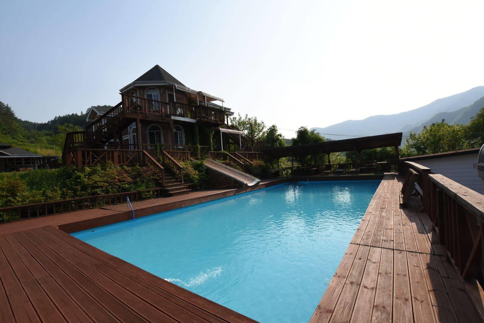 Ecopia Pension Pyeongchang Ngoại thất bức ảnh